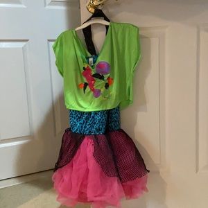 Kids 80’s dress with belt and tights